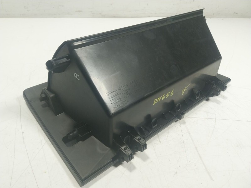 Recambio de guantera para toyota rav 4 v van (_a5_, _h5_) 2.5 hybrid (axah52) referencia OEM IAM  5555042130 