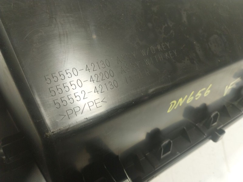 Recambio de guantera para toyota rav 4 v van (_a5_, _h5_) 2.5 hybrid (axah52) referencia OEM IAM  5555042130 