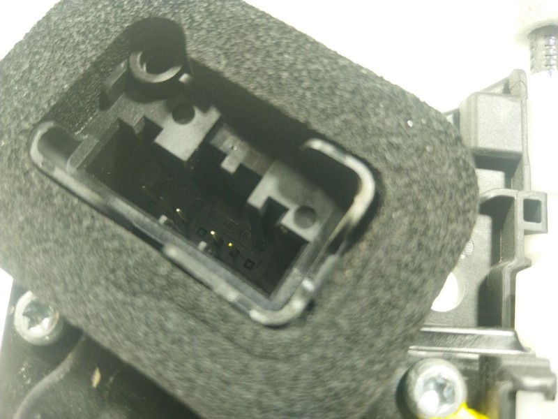 Recambio de cerradura puerta delantera izquierda para volkswagen t-cross 1.0 tsi referencia OEM IAM  10B837015 