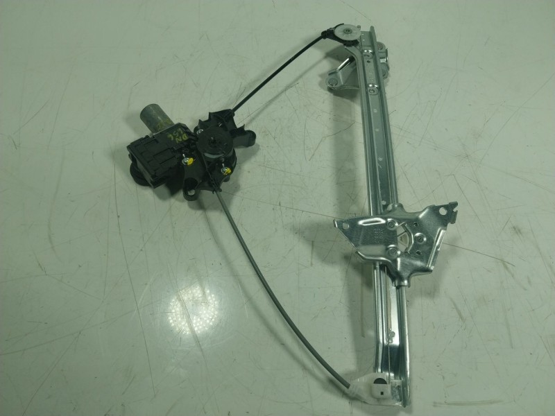 Recambio de elevalunas delantero izquierdo para toyota rav 4 v van (_a5_, _h5_) 2.5 hybrid (axah52) referencia OEM IAM  85720125