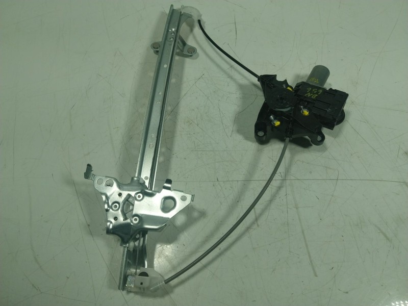 Recambio de elevalunas trasero derecho para toyota rav 4 v van (_a5_, _h5_) 2.5 hybrid (axah52) referencia OEM IAM  8571012540 