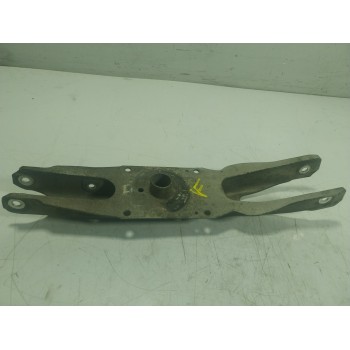 BRAZO SUSPENSION INFERIOR TRASERO DERECHO A2463520202 