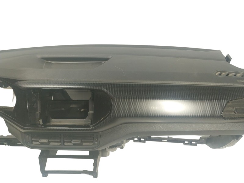 Recambio de salpicadero para volkswagen t-cross 1.0 tsi referencia OEM IAM  2GM880204E 