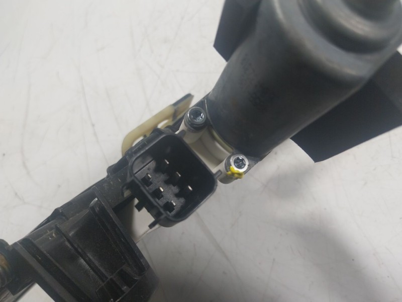 Recambio de elevalunas trasero izquierdo para jaguar f-pace (x761) 2.0 td4 awd referencia OEM IAM T4A1203 HK8327001AB 