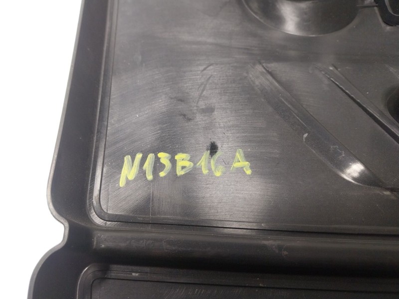 Recambio de tapa motor para bmw 1 (f20) 118 i referencia OEM IAM   