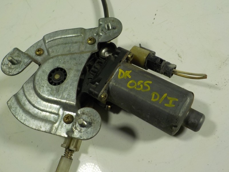 Recambio de elevalunas delantero izquierdo para renault megane i berlina hatchback (ba0) 1.9 diesel referencia OEM IAM   