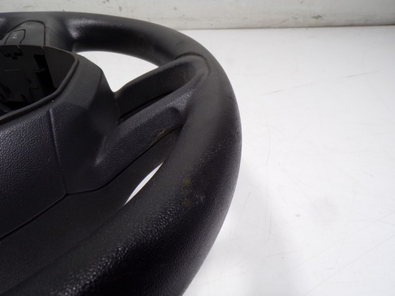 Recambio de volante para peugeot 208 1.2 12v vti referencia OEM IAM 96739503ZD 96750123ZD 