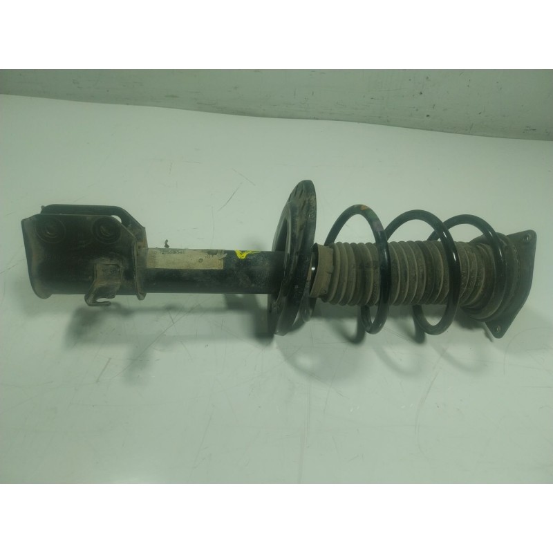 Recambio de amortiguador delantero izquierdo para peugeot 208 (p2) 1.2 puretech referencia OEM IAM 9831168380 98311683800 