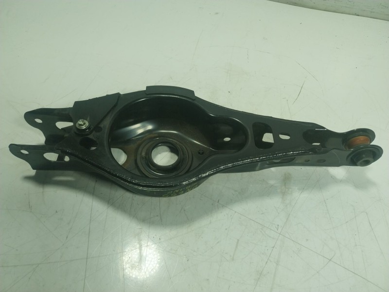 Recambio de brazo suspension inferior trasero derecho para toyota rav 4 v (_a5_, _h5_) 2.5 hybrid (axap54) referencia OEM IAM   