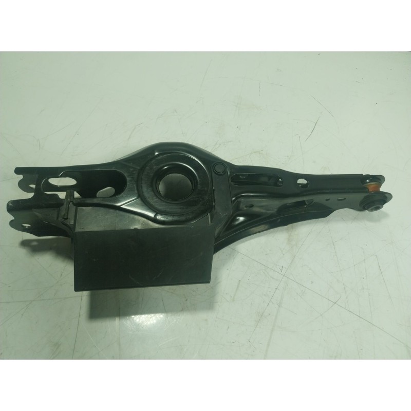 Recambio de brazo suspension inferior trasero derecho para toyota rav 4 v (_a5_, _h5_) 2.5 hybrid (axap54) referencia OEM IAM   