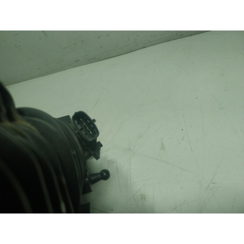 Recambio de colector admision para jaguar f-pace (x761) 2.0 td4 awd referencia OEM IAM AJ813414 G4D318N968AA 