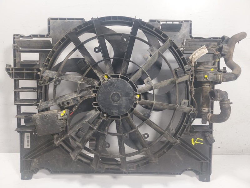 Recambio de electroventilador para jaguar f-pace (x761) 2.0 td4 awd referencia OEM IAM T4A3311 HK838C607AE 