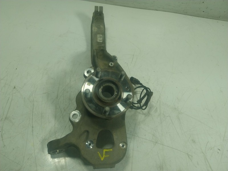 Recambio de mangueta delantera derecha para jaguar f-pace (x761) 2.0 td4 awd referencia OEM IAM T4A3593  