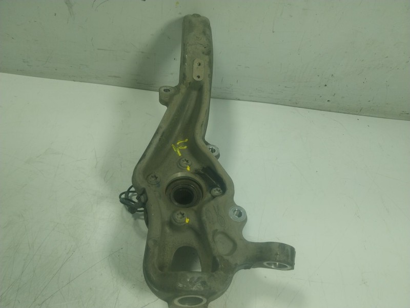 Recambio de mangueta delantera derecha para jaguar f-pace (x761) 2.0 td4 awd referencia OEM IAM T4A3593  