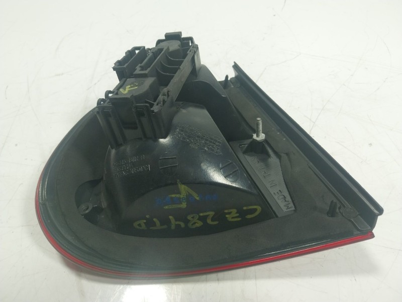 Recambio de piloto trasero derecho para seat cordoba berlina (6k2) 1.6 referencia OEM IAM   