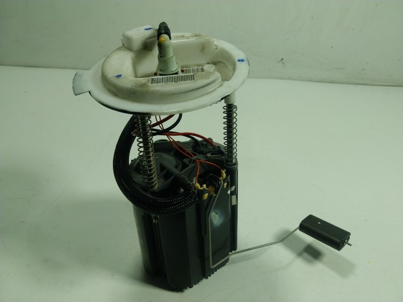 Recambio de aforador para maserati levante 3.0 v6 twinturbo cat referencia OEM IAM  670035006 