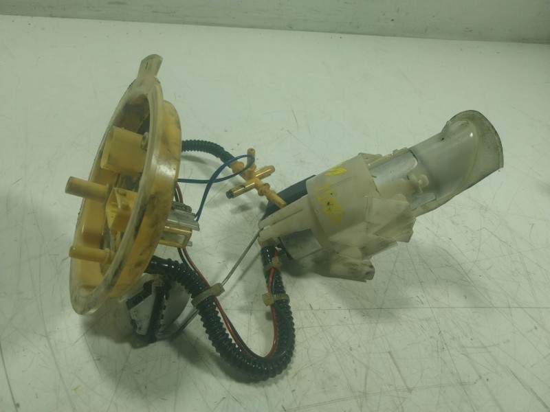 Recambio de aforador para bmw 5 (f10) 520 d referencia OEM IAM  7217065 