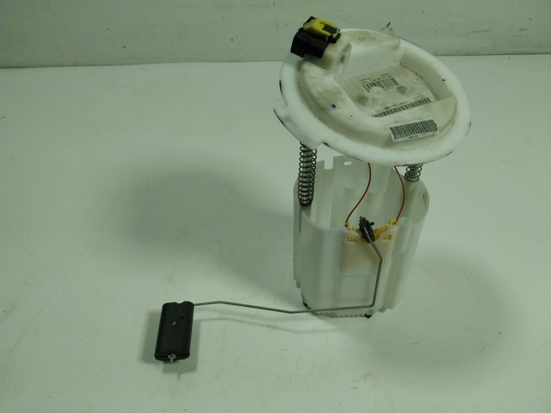 Recambio de aforador para maserati levante 3.0 v6 twinturbo cat referencia OEM IAM  670003733 