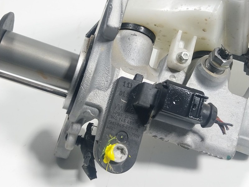 Recambio de bomba freno para volkswagen t-cross 1.0 tsi referencia OEM IAM  2Q1611301 