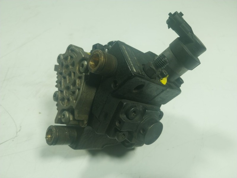 Recambio de bomba inyeccion para kia pro cee´d (jd) 1.6 crdi 128 referencia OEM IAM  0445010206 