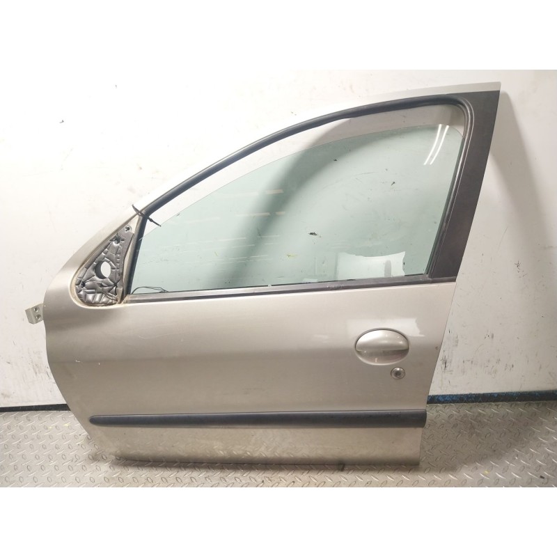 Recambio de puerta delantera izquierda para peugeot 206 berlina xs clim referencia OEM IAM   