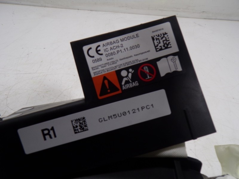 Recambio de airbag cortina delantero derecho para toyota rav4 hybrid fwd referencia OEM IAM 6217042070 GLM5U0121PC1 