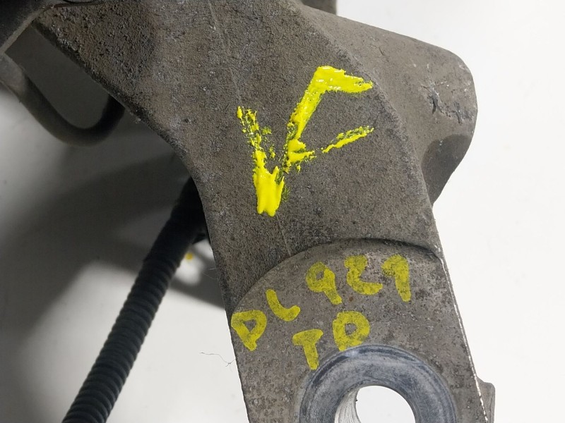 Recambio de mangueta trasera derecha para maserati levante 3.0 v6 twinturbo cat referencia OEM IAM   