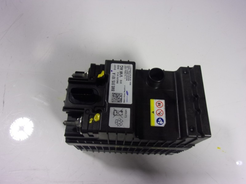 Recambio de modulo electronico para audi q5 (fyb) 2.0 16v tdi referencia OEM IAM 8W0915101A 8W0915101A 