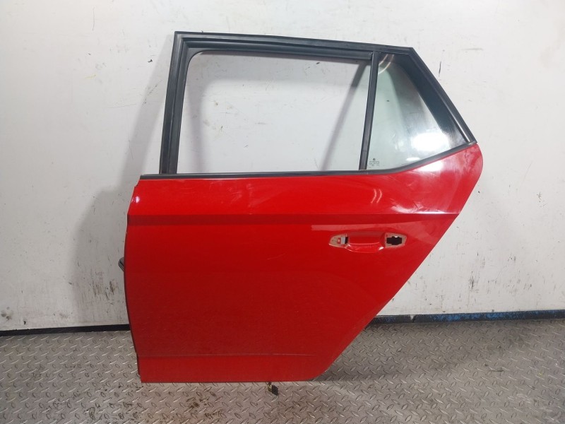 Recambio de puerta trasera izquierda para skoda fabia iii (nj3) 1.0 referencia OEM IAM   