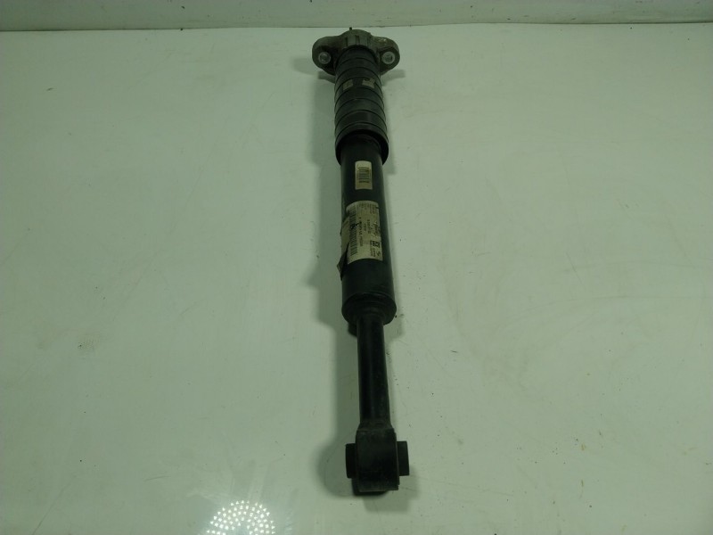 Recambio de amortiguador trasero izquierdo para maserati levante 3.0 v6 twinturbo cat referencia OEM IAM  06700374390 