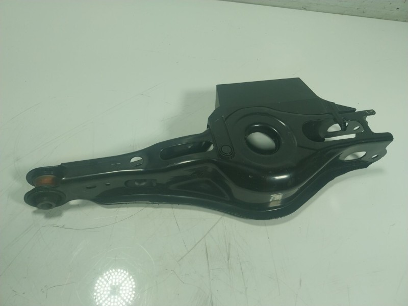 Recambio de brazo suspension inferior trasero derecho para toyota rav 4 v van (_a5_, _h5_) 2.5 hybrid (axah52) referencia OEM IA