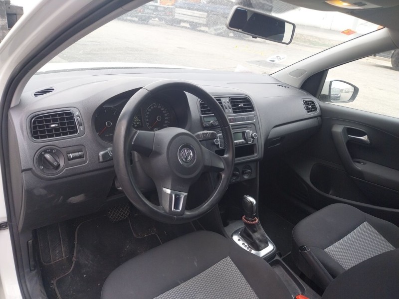 volkswagen polo v (6r1, 6c1) del año 2012