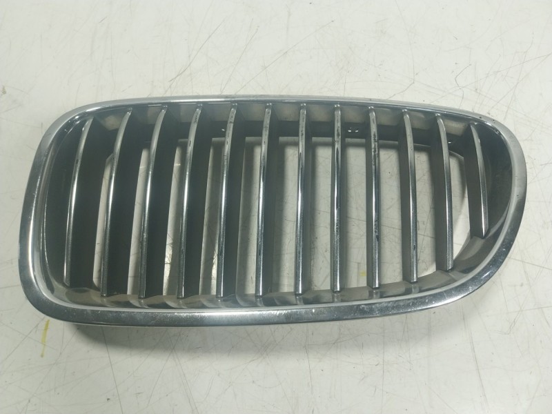Recambio de rejilla para bmw 5 (f10) 520 d referencia OEM IAM 51137200727 7200727 