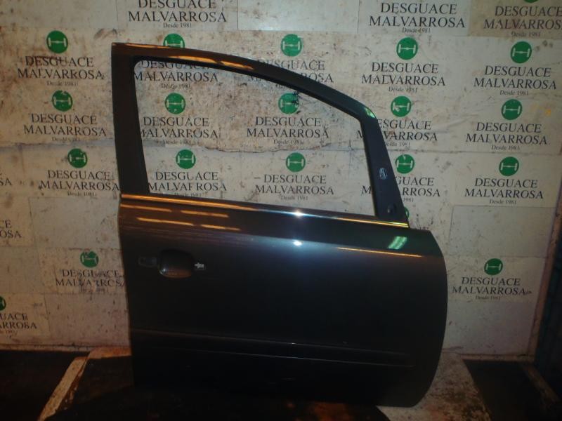 Recambio de puerta delantera derecha para opel zafira b enjoy referencia OEM IAM   