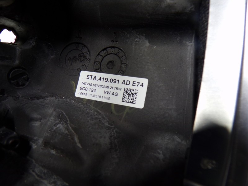 Recambio de volante para volkswagen t-roc 1.5 16v tsi act referencia OEM IAM 5TA419091ADE74 5TA419091AD 