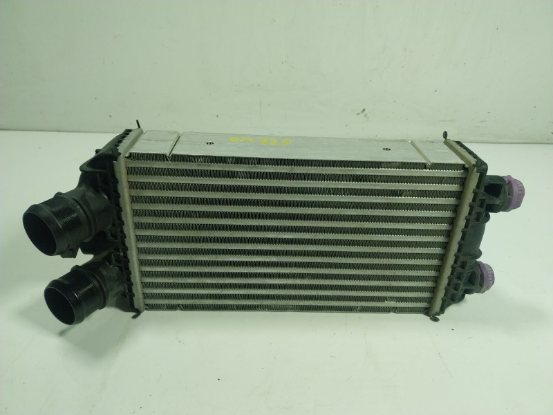 Recambio de intercooler para peugeot 208 (p2) 1.2 puretech referencia OEM IAM 9824742280  