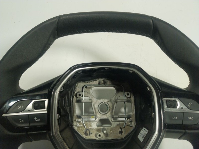 Recambio de volante para peugeot 208 (p2) 1.2 puretech referencia OEM IAM 98255044ZD 98255044 