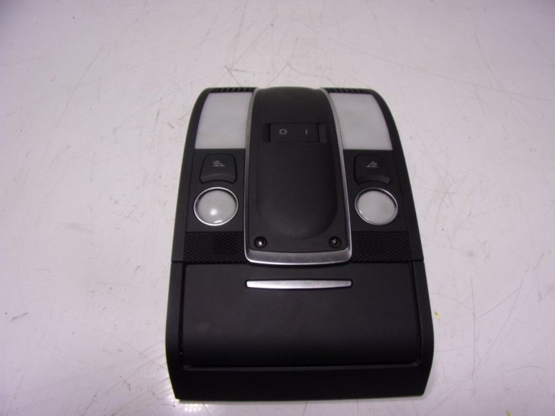 Recambio de piloto interior para audi q7 (4l) 3.0 v6 24v tdi referencia OEM IAM 4L09471406PS  