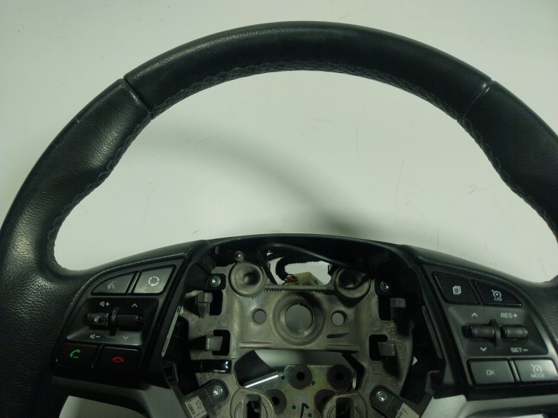 Recambio de volante para hyundai tucson (tl, tle) 1.7 crdi referencia OEM IAM 56100D7580TRB 96710D7510 