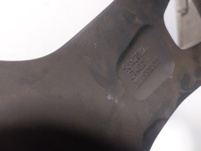 Recambio de llanta para maserati levante 3.0 v6 twinturbo cat referencia OEM IAM  670044701 