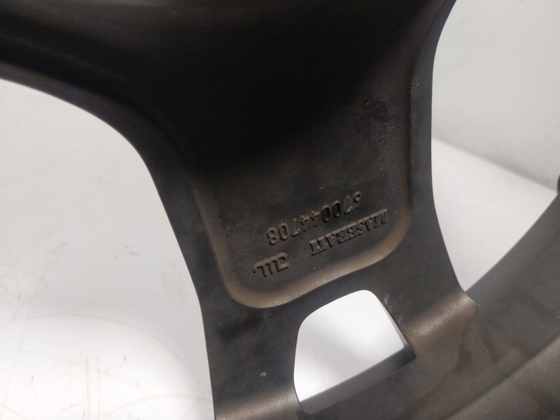 Recambio de llanta para maserati levante 3.0 v6 twinturbo cat referencia OEM IAM  670044708 