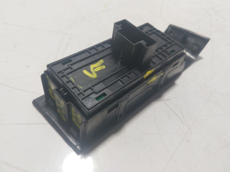 Recambio de mando elevalunas delantero izquierdo para skoda fabia iii (nj3) 1.0 referencia OEM IAM 5E0959857AWHS 5E0959857AWH 