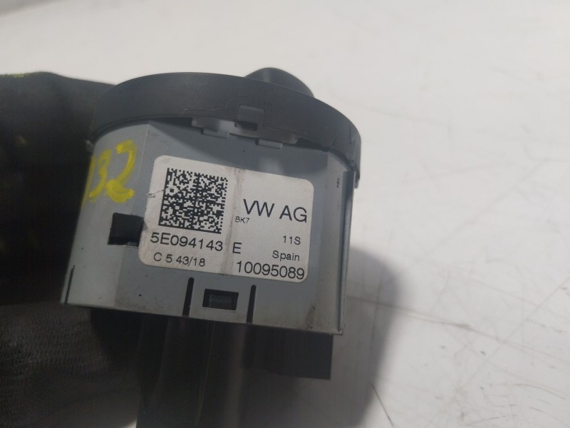 Recambio de mando luces para skoda fabia iii (nj3) 1.0 referencia OEM IAM 5E0941431EWHI 5E094143E 