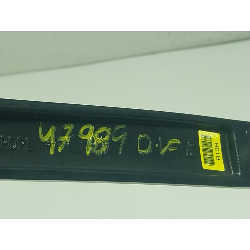Recambio de brazo limpia delantero derecho para hyundai i30 (pde, pd, pden) 2.0 n referencia OEM IAM   