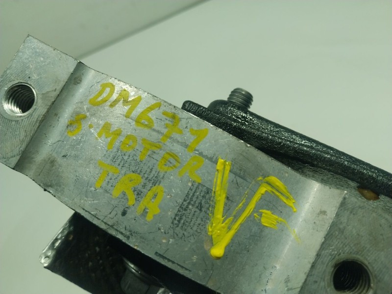 Recambio de soporte motor trasero para land rover range rover evoque referencia OEM IAM LR143677  