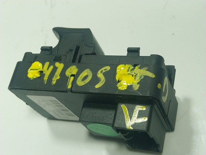 Recambio de mando elevalunas trasero derecho para mg mg zs suv 1.5 vti referencia OEM IAM  10003589 