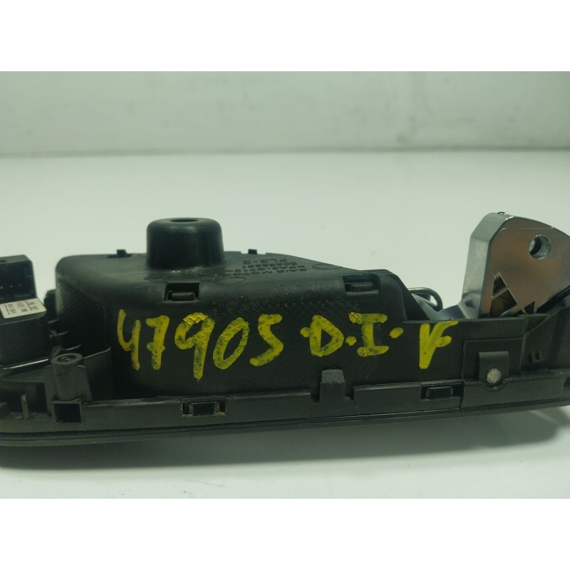 Recambio de maneta interior delantera izquierda para mg mg zs suv 1.5 vti referencia OEM IAM  20222221 