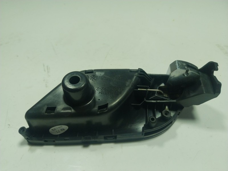 Recambio de maneta interior trasera derecha para mg mg zs suv 1.5 vti referencia OEM IAM   