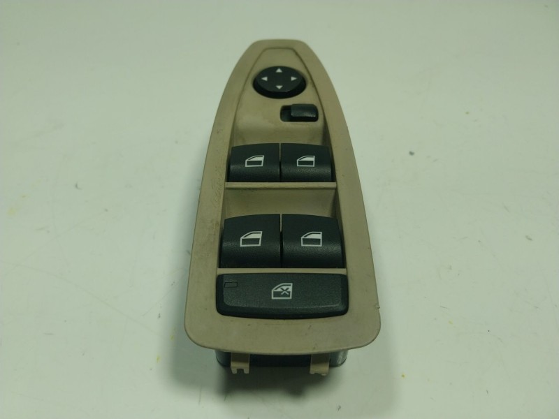 Recambio de mando elevalunas delantero izquierdo para bmw 3 (f30, f80) 320 d referencia OEM IAM 61319208108 920810801 