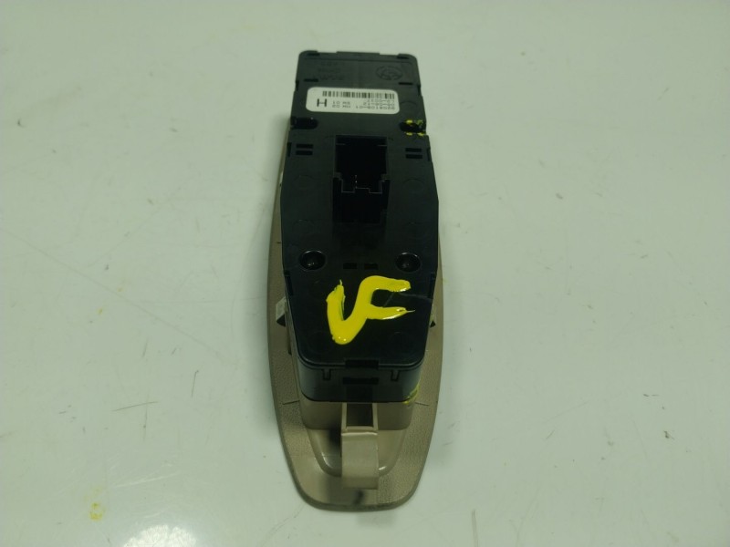 Recambio de mando elevalunas delantero izquierdo para bmw 3 (f30, f80) 320 d referencia OEM IAM 61319208108 920810801 